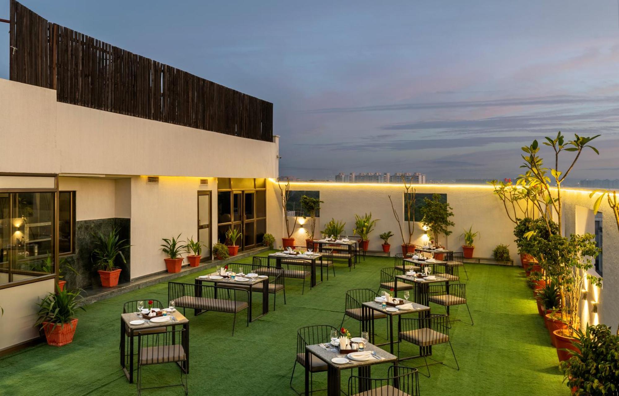 Hotel Marigold Jaipur Dış mekan fotoğraf